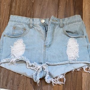 Boohoo denim distressed shorts size 2